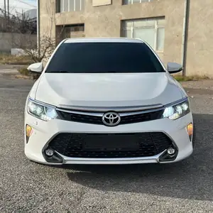 Toyota Camry, 2017