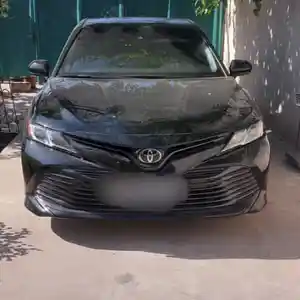 Toyota Camry, 2019