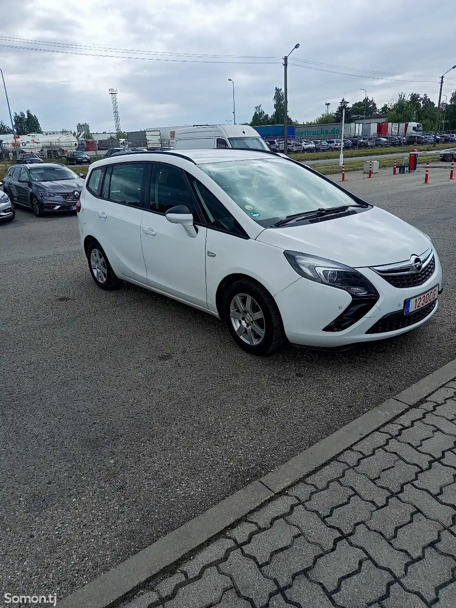 Opel Zafira, 2015-4