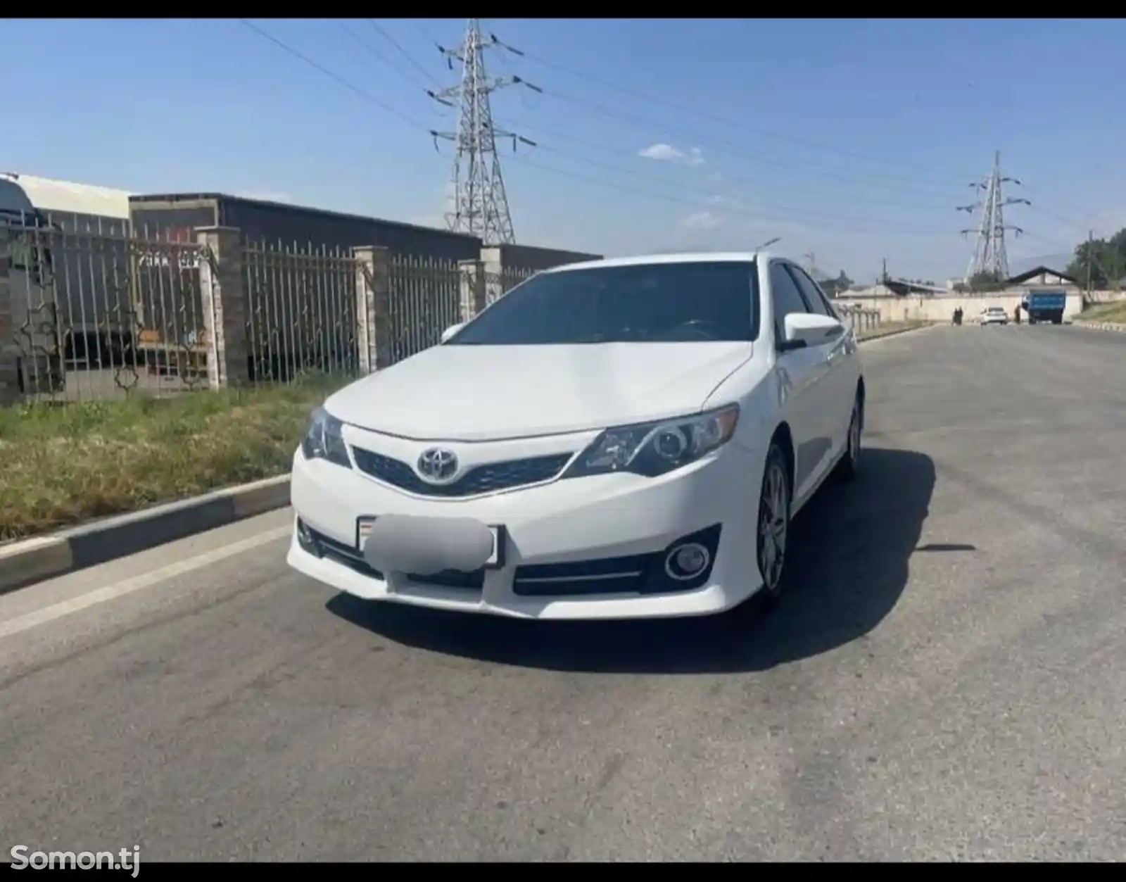 Toyota Camry, 2012-1