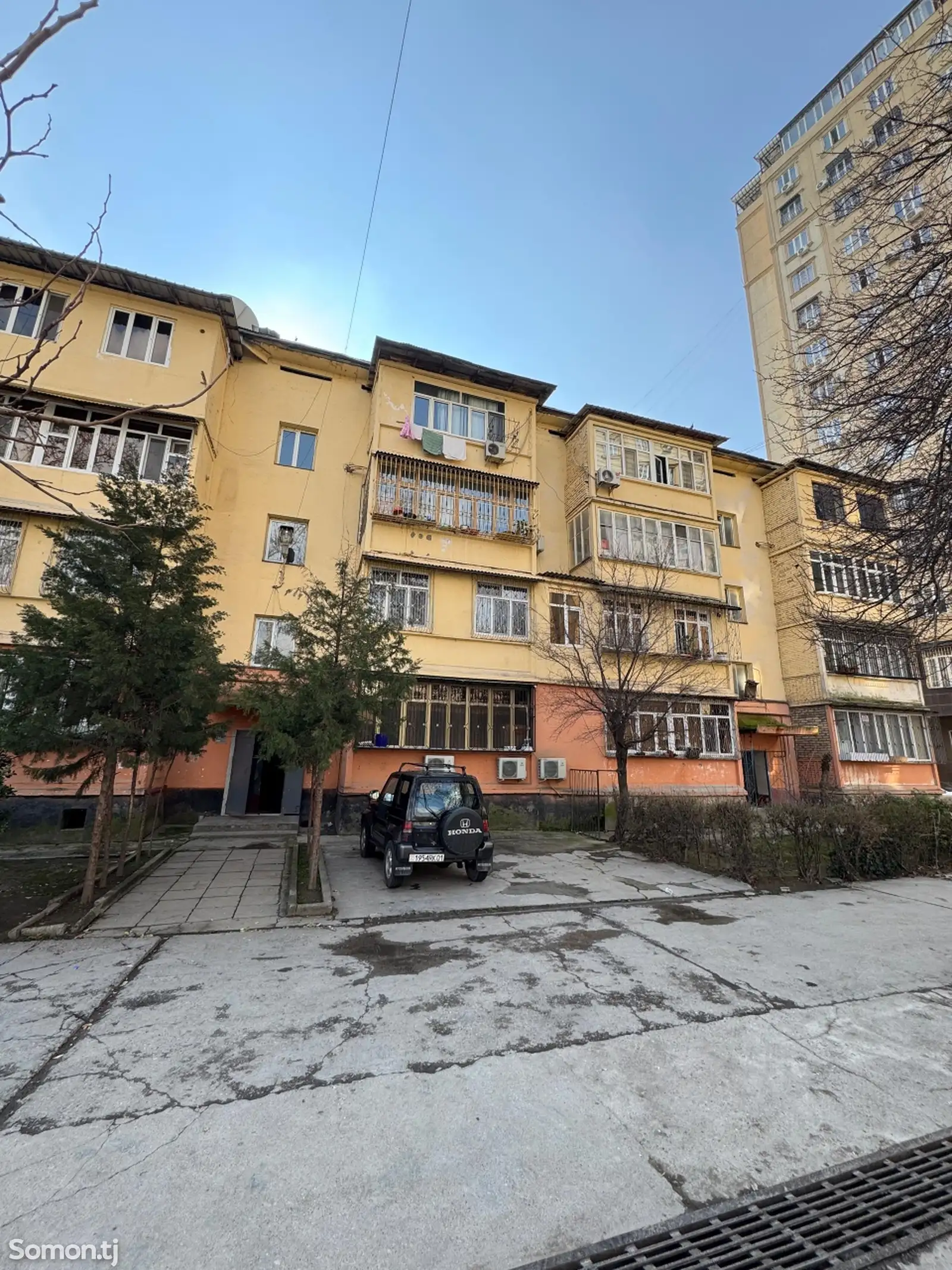 4-комн. квартира, 1 этаж, 69 м², Паспортный стол, Сино 2-1