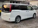 Toyota Noah, 2014-5