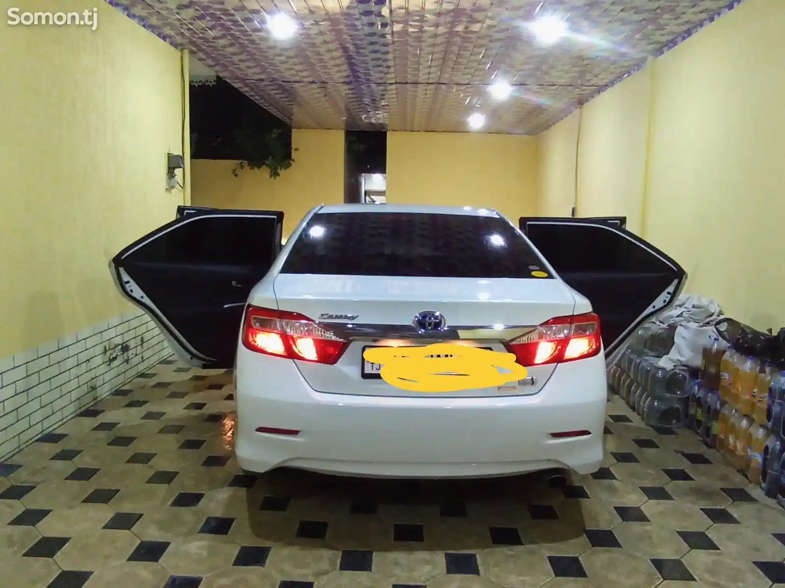 Toyota Camry, 2012-12