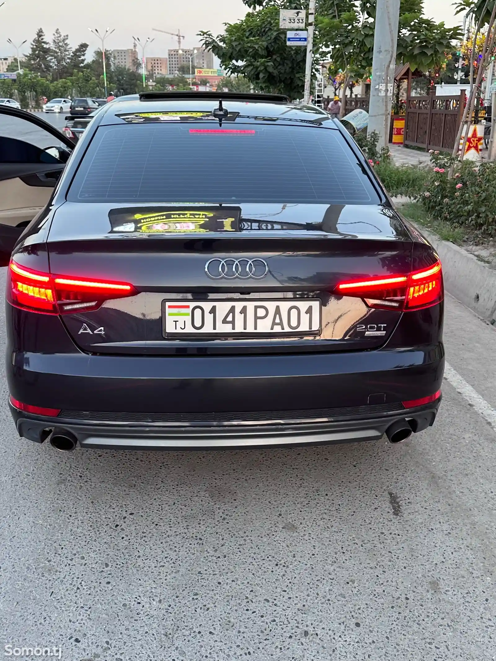 Audi A4, 2018-4