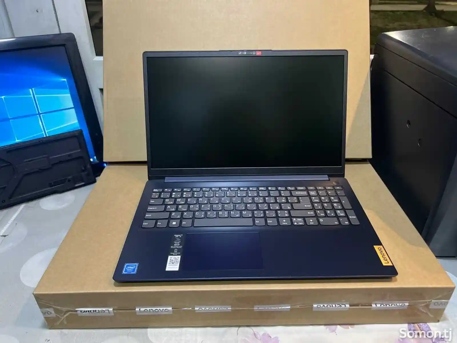 Ноутбук Lenovo V15 8GB 256Gb Integrated Abyss blue-7