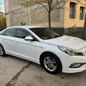 Hyundai Sonata, 2015