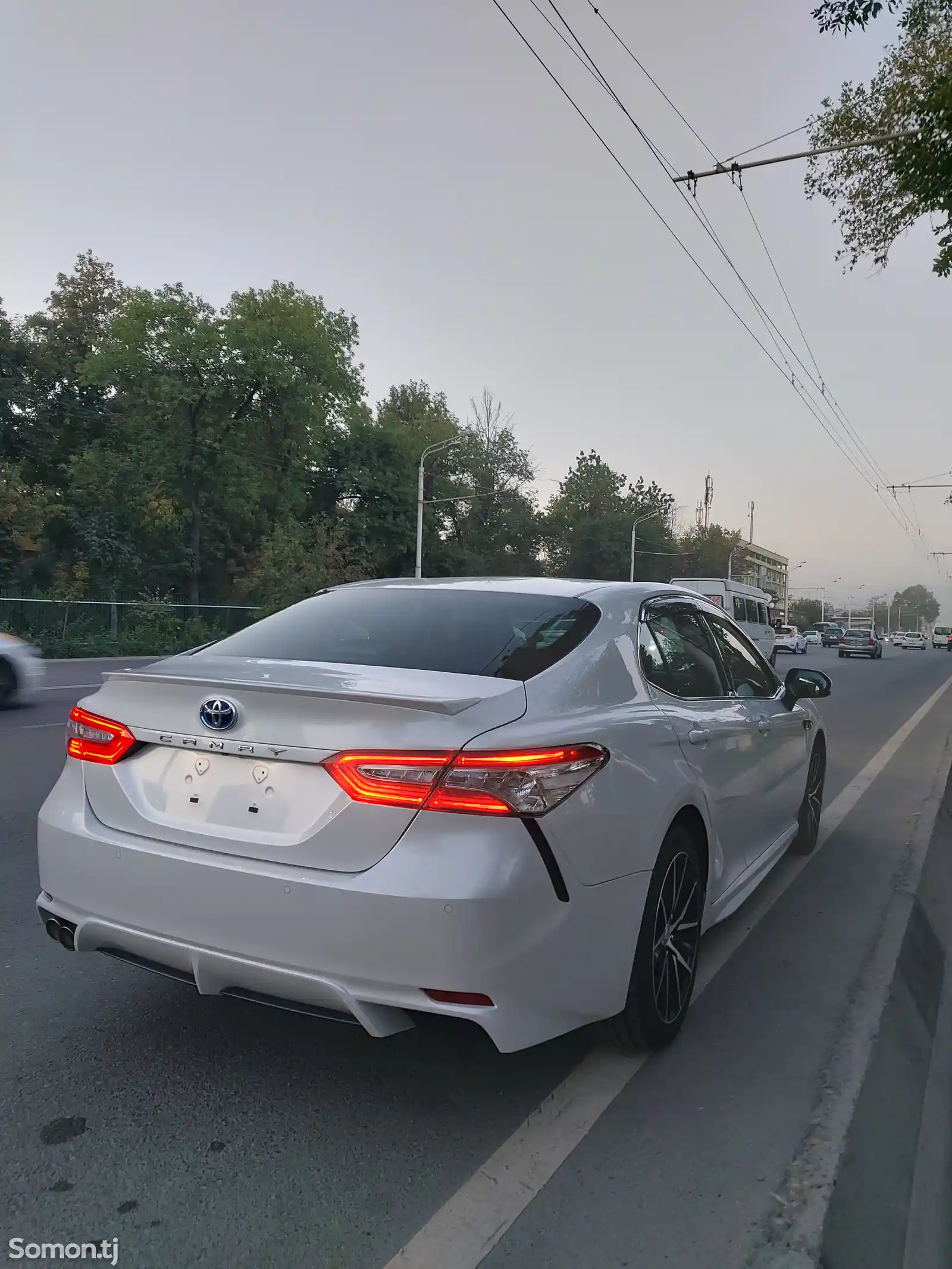 Toyota Camry, 2018-6