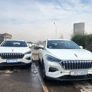 Hongqi HS5, 2019