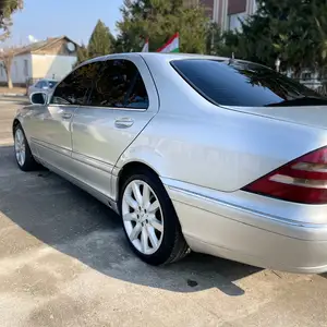 Mercedes-Benz S class, 2000