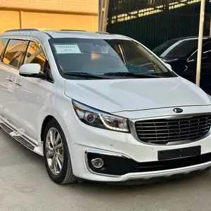 Kia Carnival, 2015