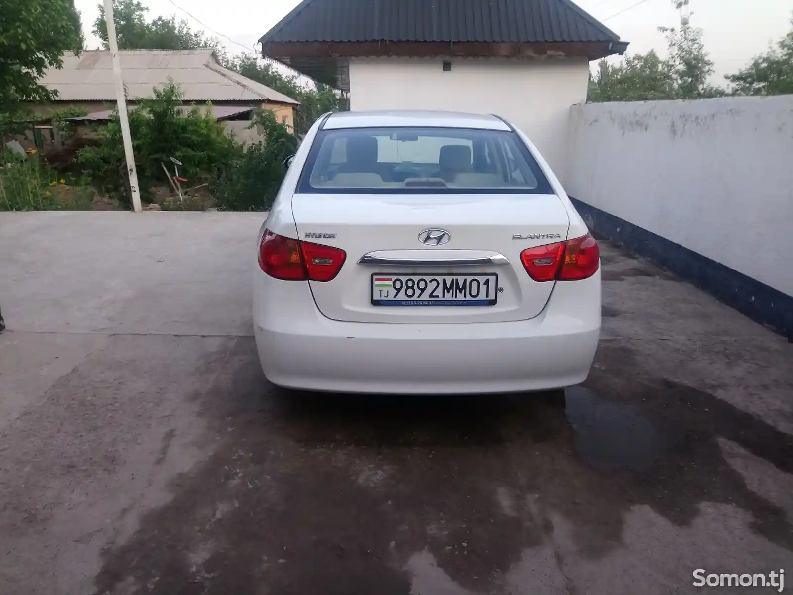 Hyundai Elantra, 2010-4