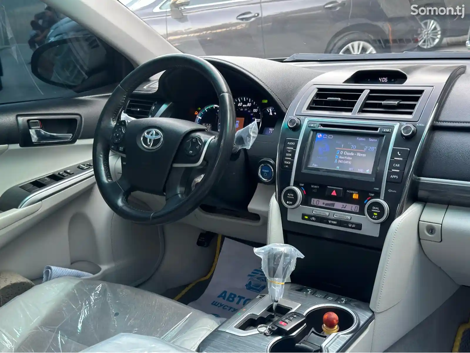 Toyota Camry, 2012-9