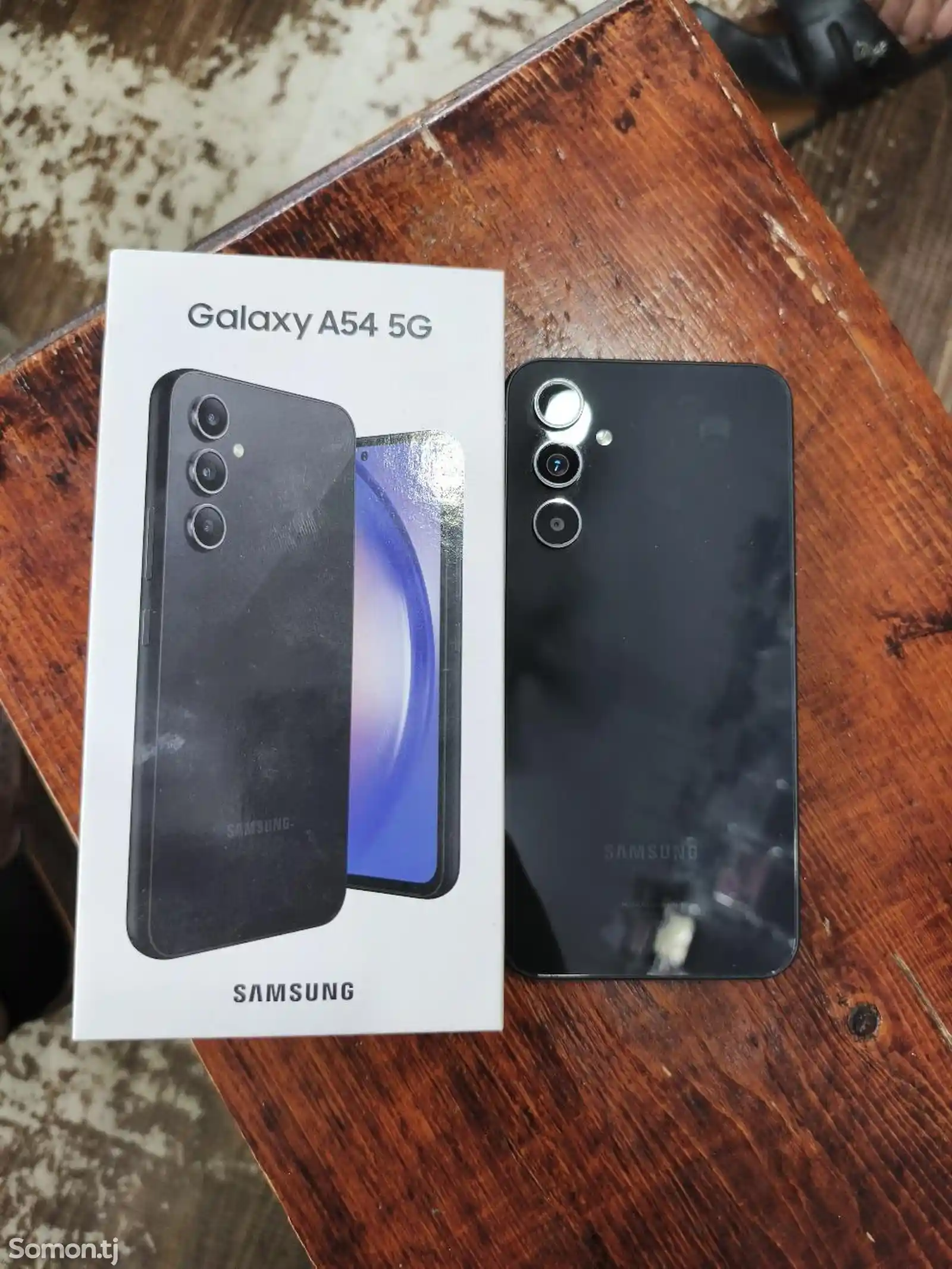 Samsung Galaxy A54-1