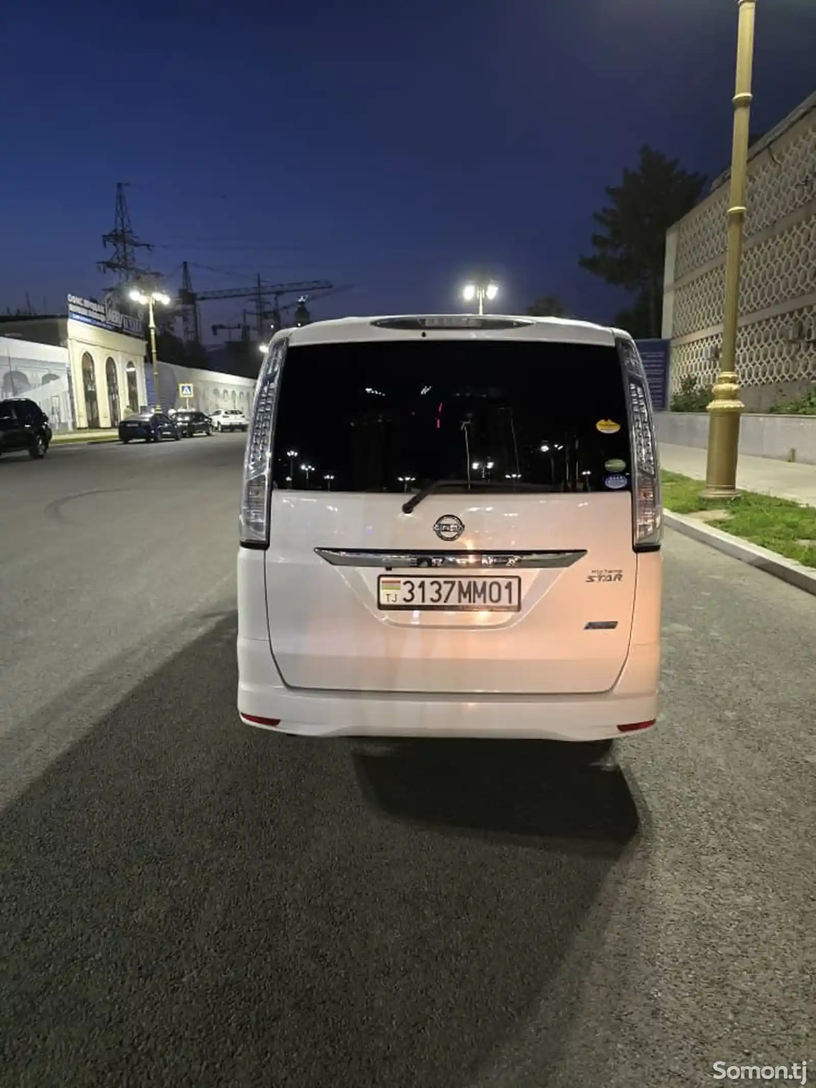 Nissan Serena, 2014-6