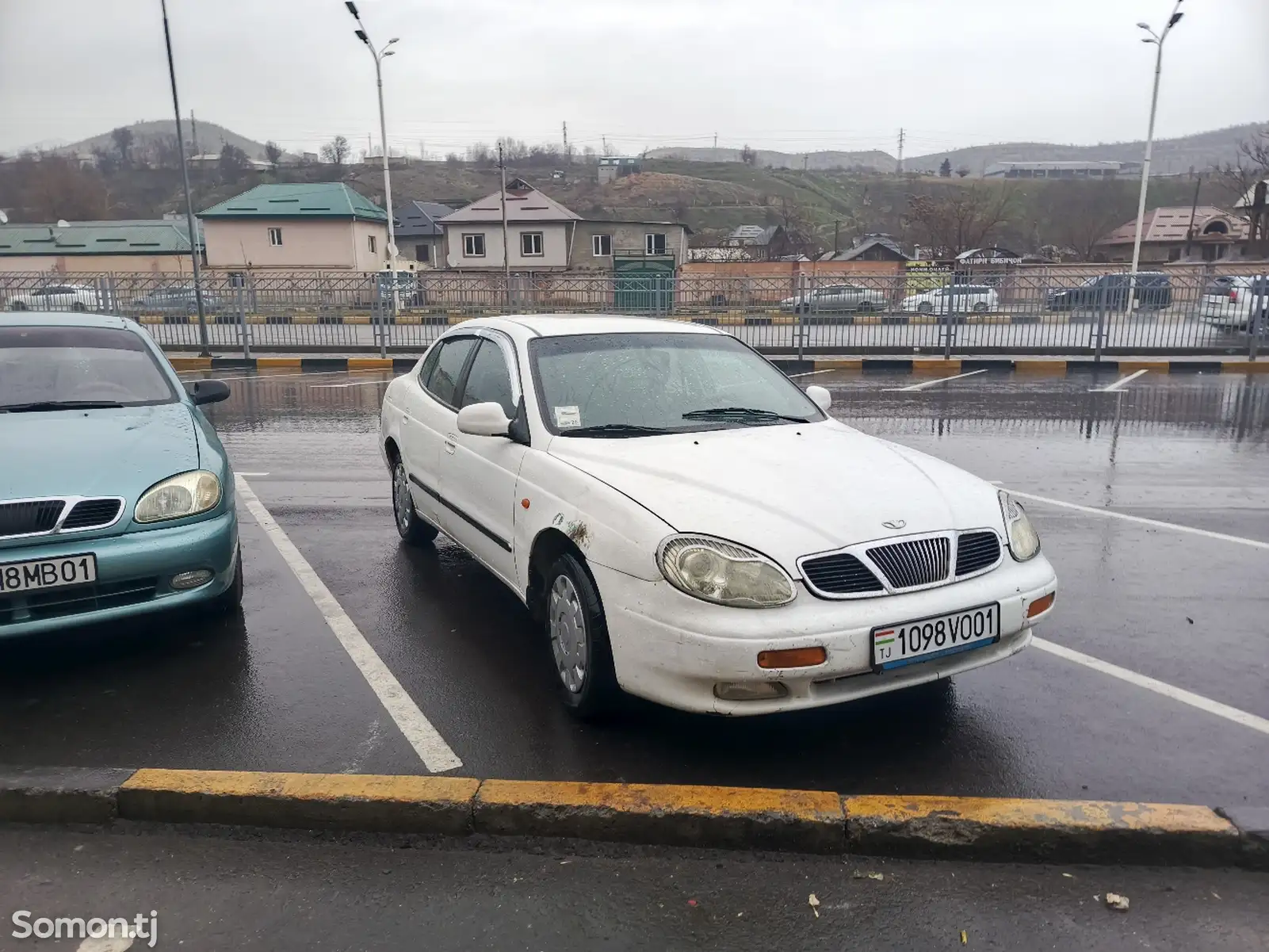 Daewoo Leganza, 1998-1