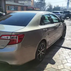 Toyota Camry, 2014