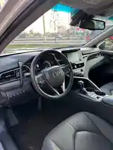 Toyota Camry, 2018-7