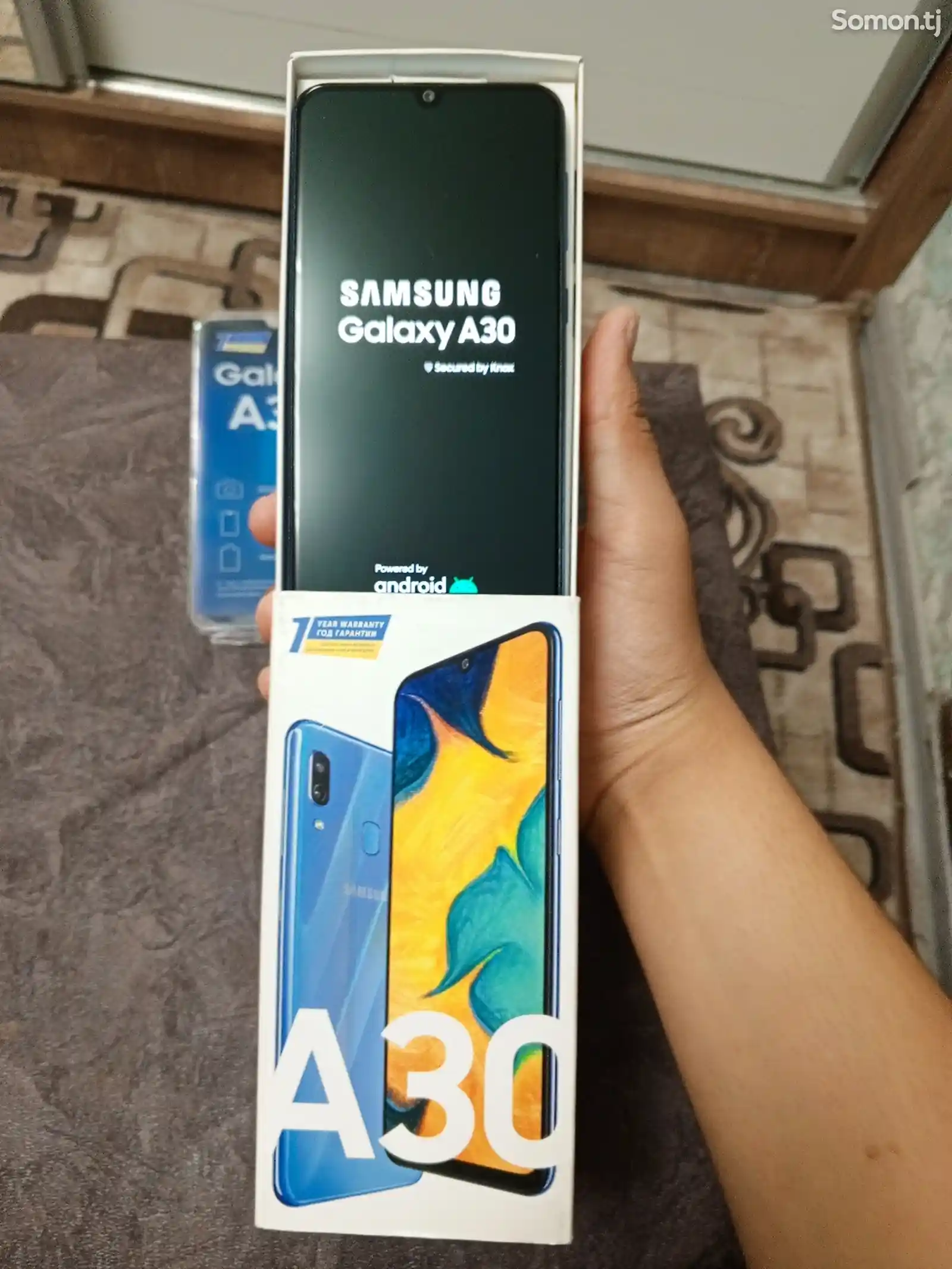 Samsung Galaxy A30-2