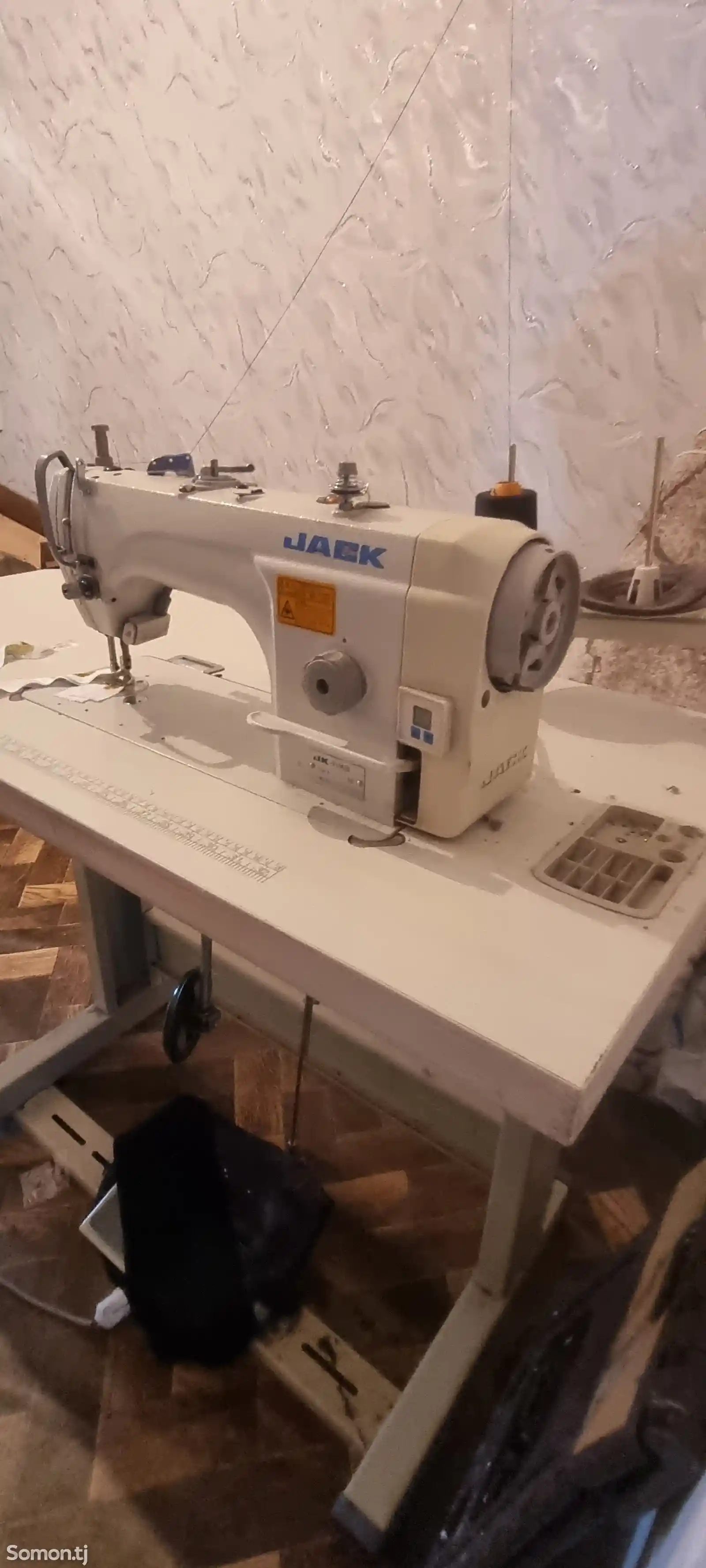 Швейная машина JACK 9100B-1