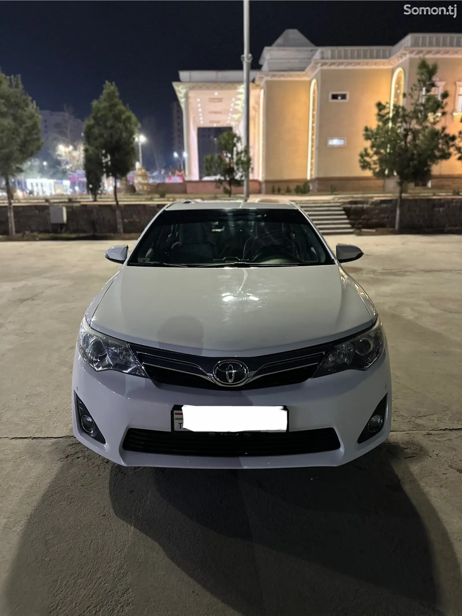 Toyota Camry, 2012-1