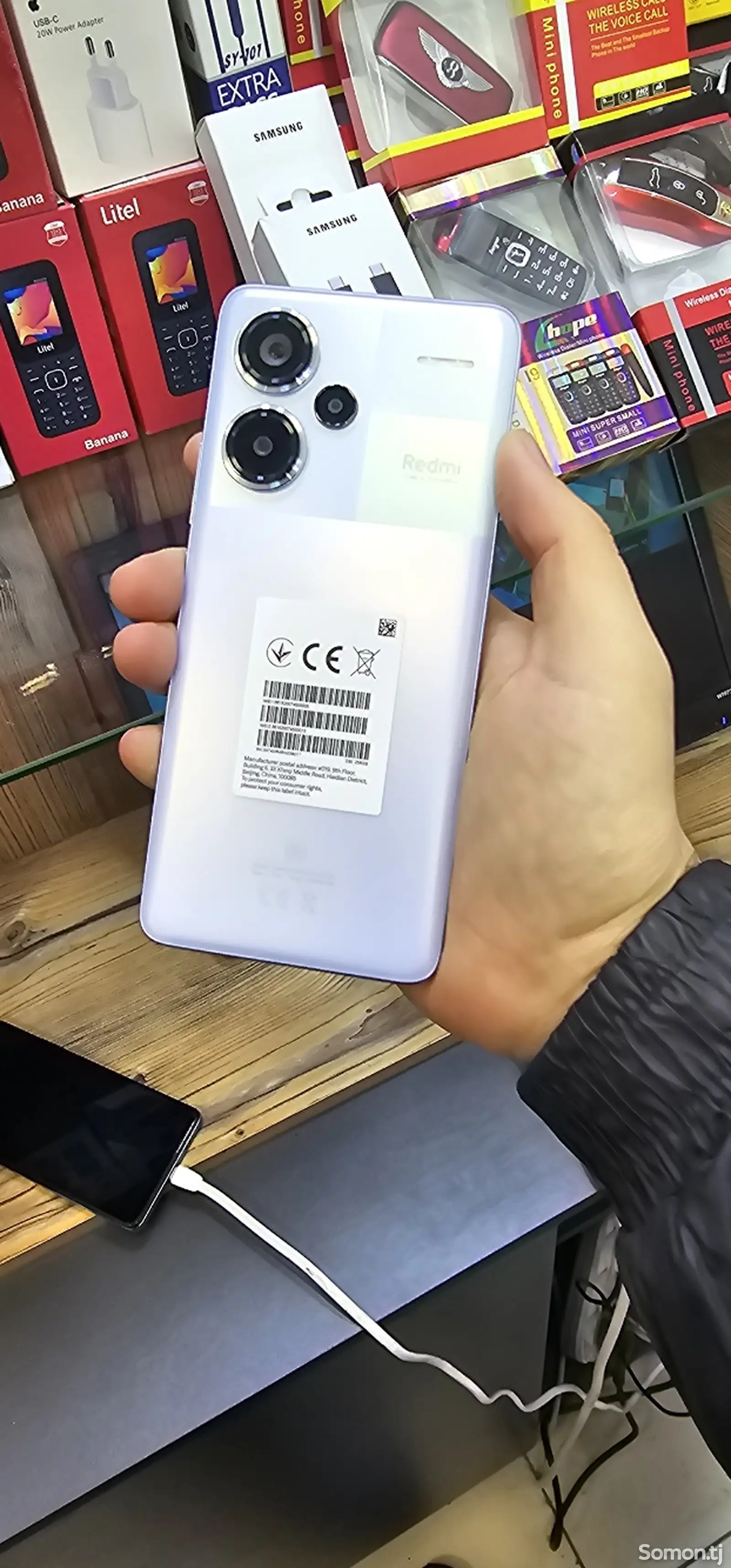 Xiaomi Redmi Note 13 pro plus