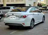 Hyundai Sonata, 2015-7