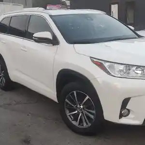 Toyota Highlander, 2019