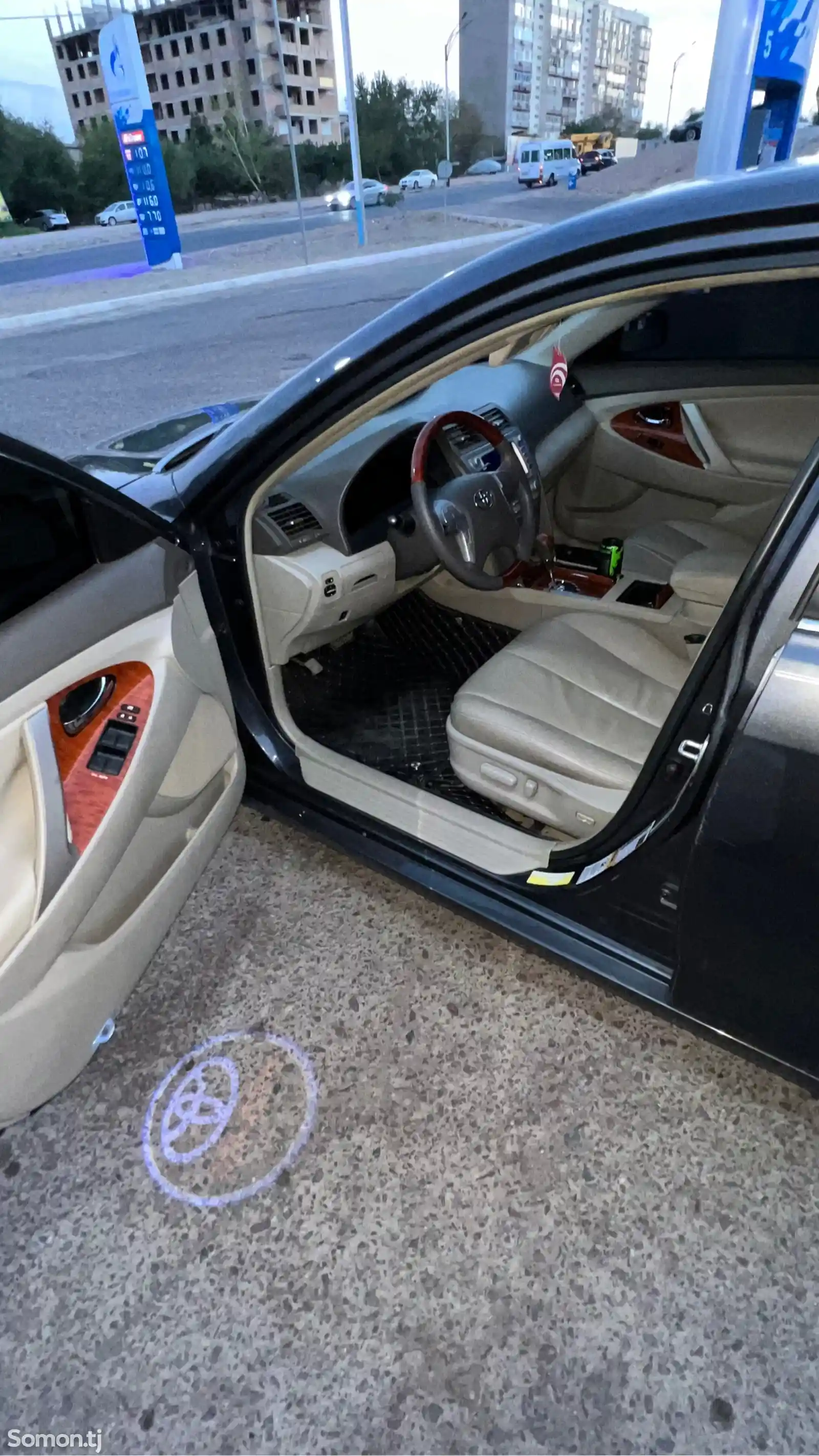 Toyota Camry, 2010-3