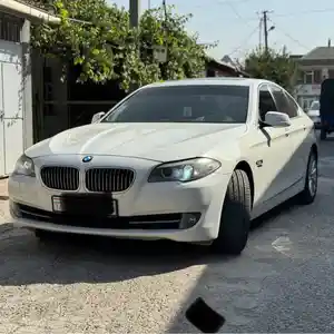 BMW 5 series, 2011