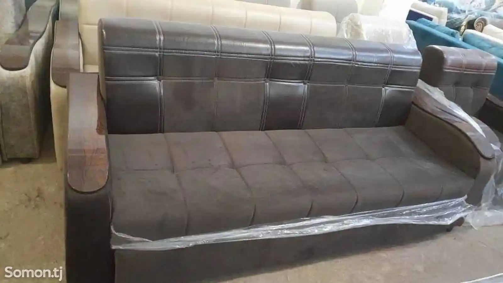 Мягкий диван-2