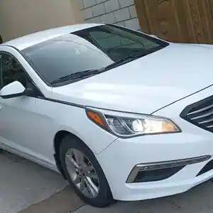 Hyundai Sonata, 2015