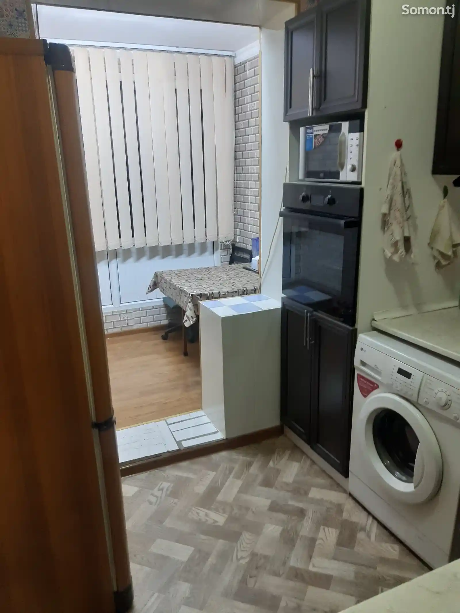 4-комн. квартира, 2 этаж, 85 м², Cино-8