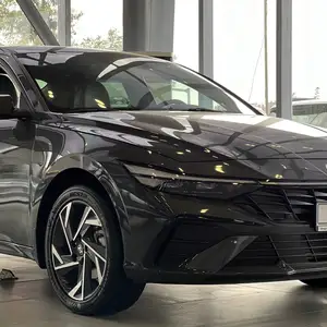 Hyundai Elantra, 2024