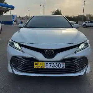 Toyota Camry, 2019