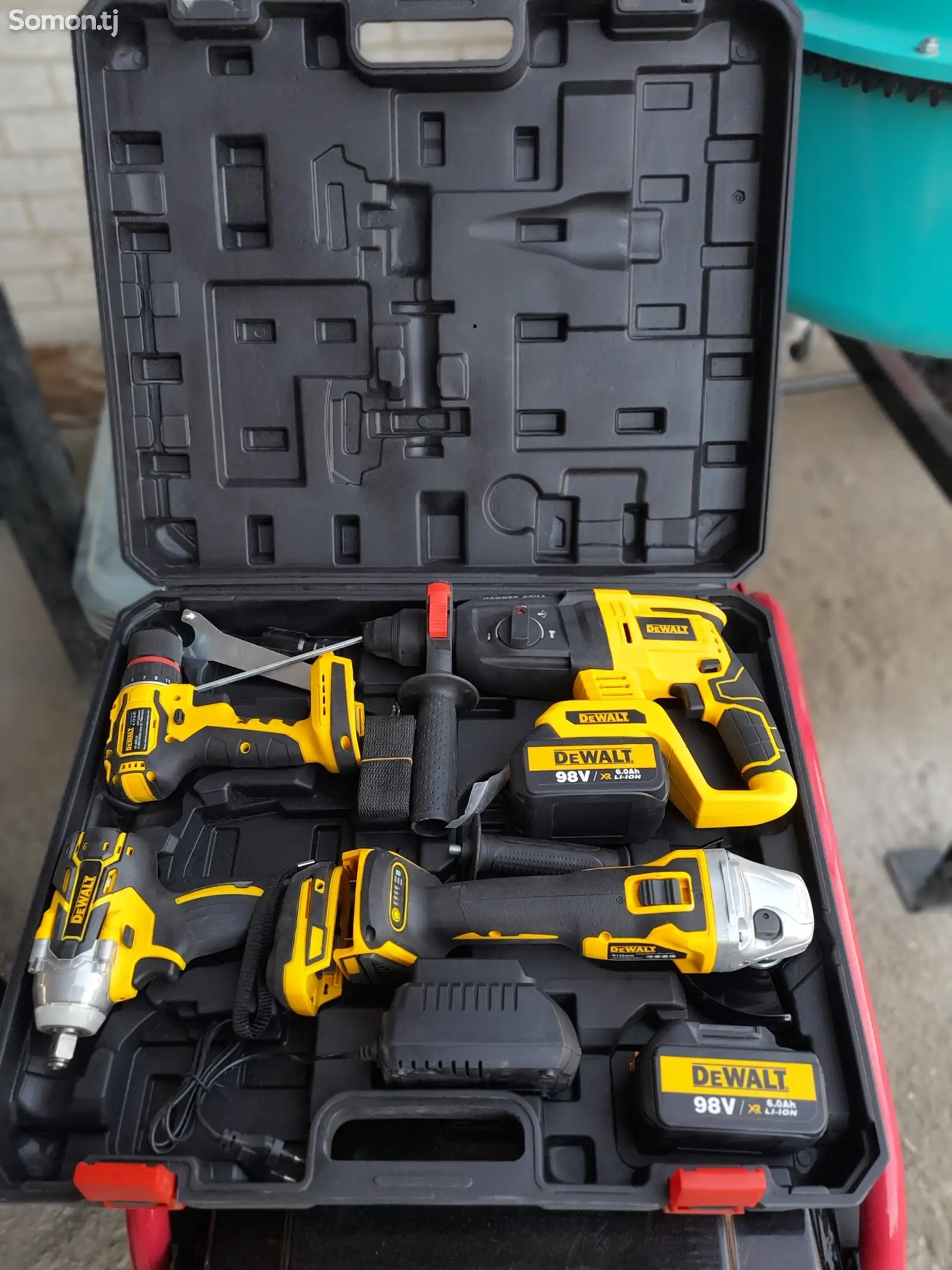 Комплект 4в1 ном Dewalt 98V-1