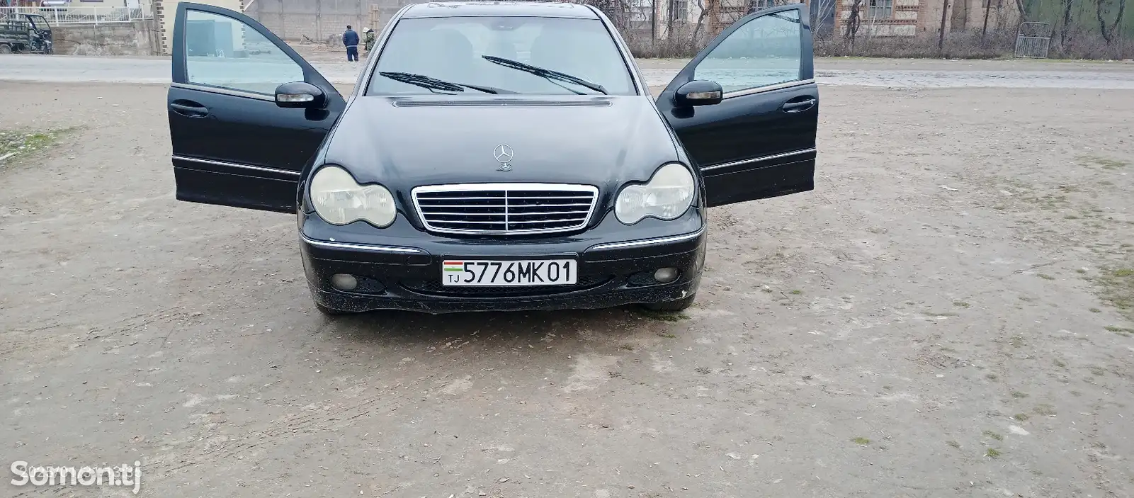 Mercedes-Benz E class, 2000-1