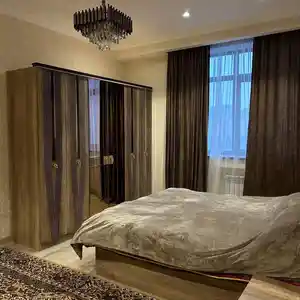 2-комн. квартира, 6 этаж, 100м², И .Сомони Ашан