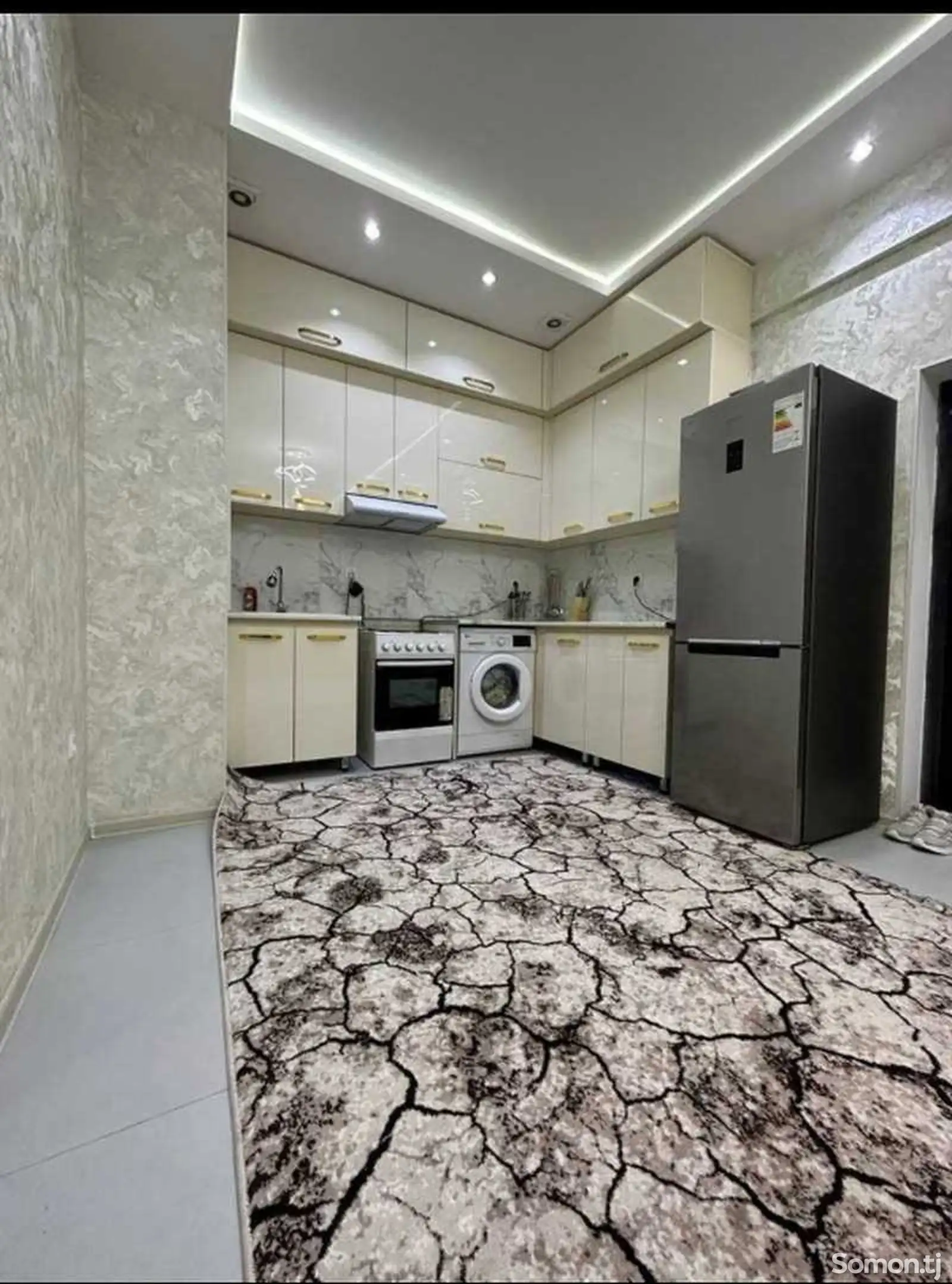 2-комн. квартира, 12 этаж, 70м², Воданасос