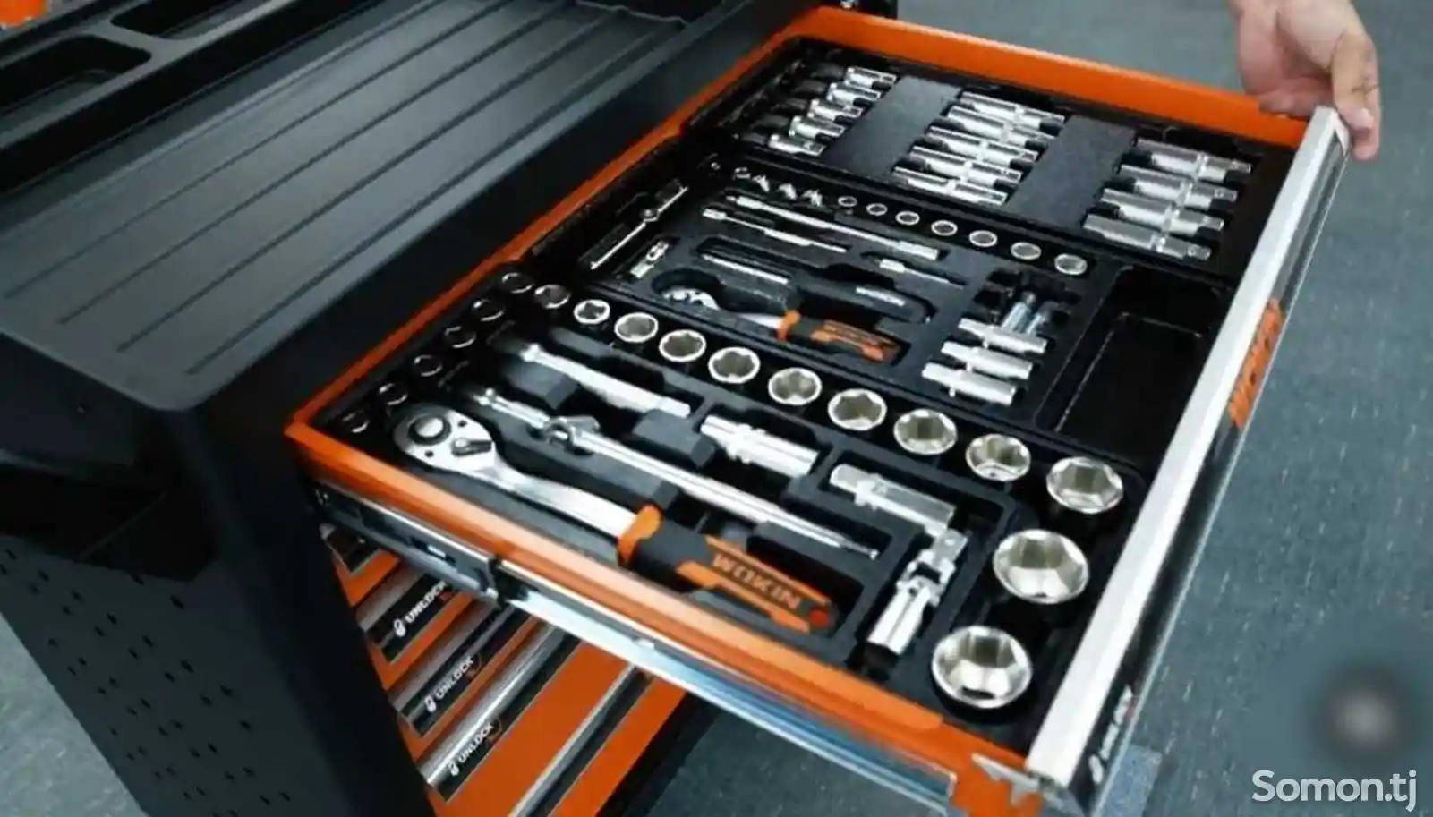 Набор инструментов для роликового шкафа из 163 шт - WOKIN-6