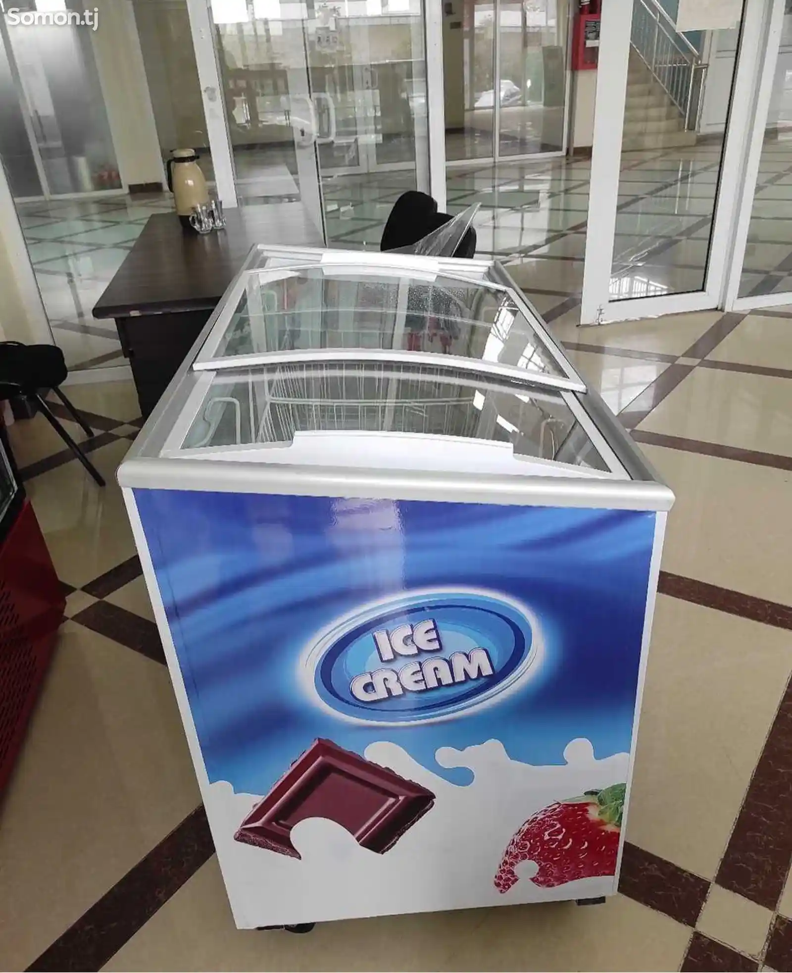 Морозильник для мороженого-2