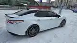 Toyota Camry, 2019-3