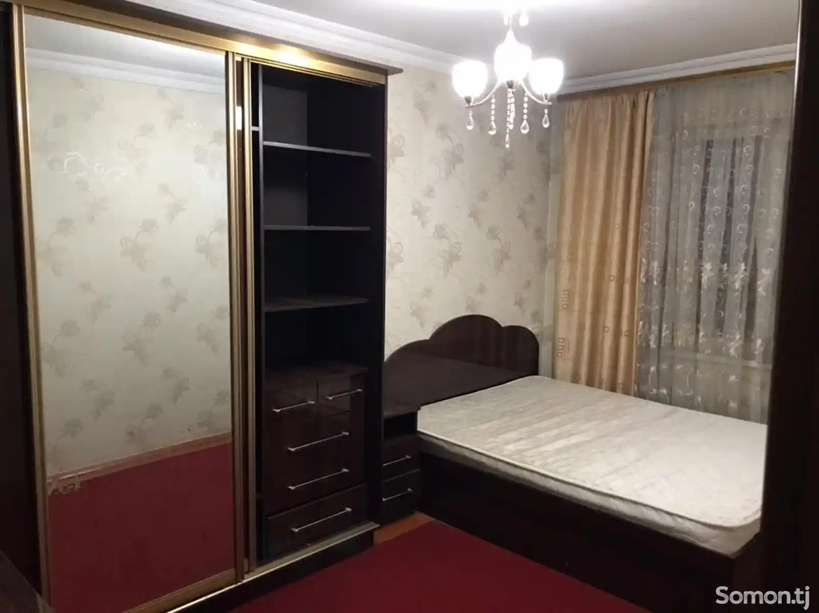 4-комн. квартира, 3 этаж, 100м², 18мкр-4