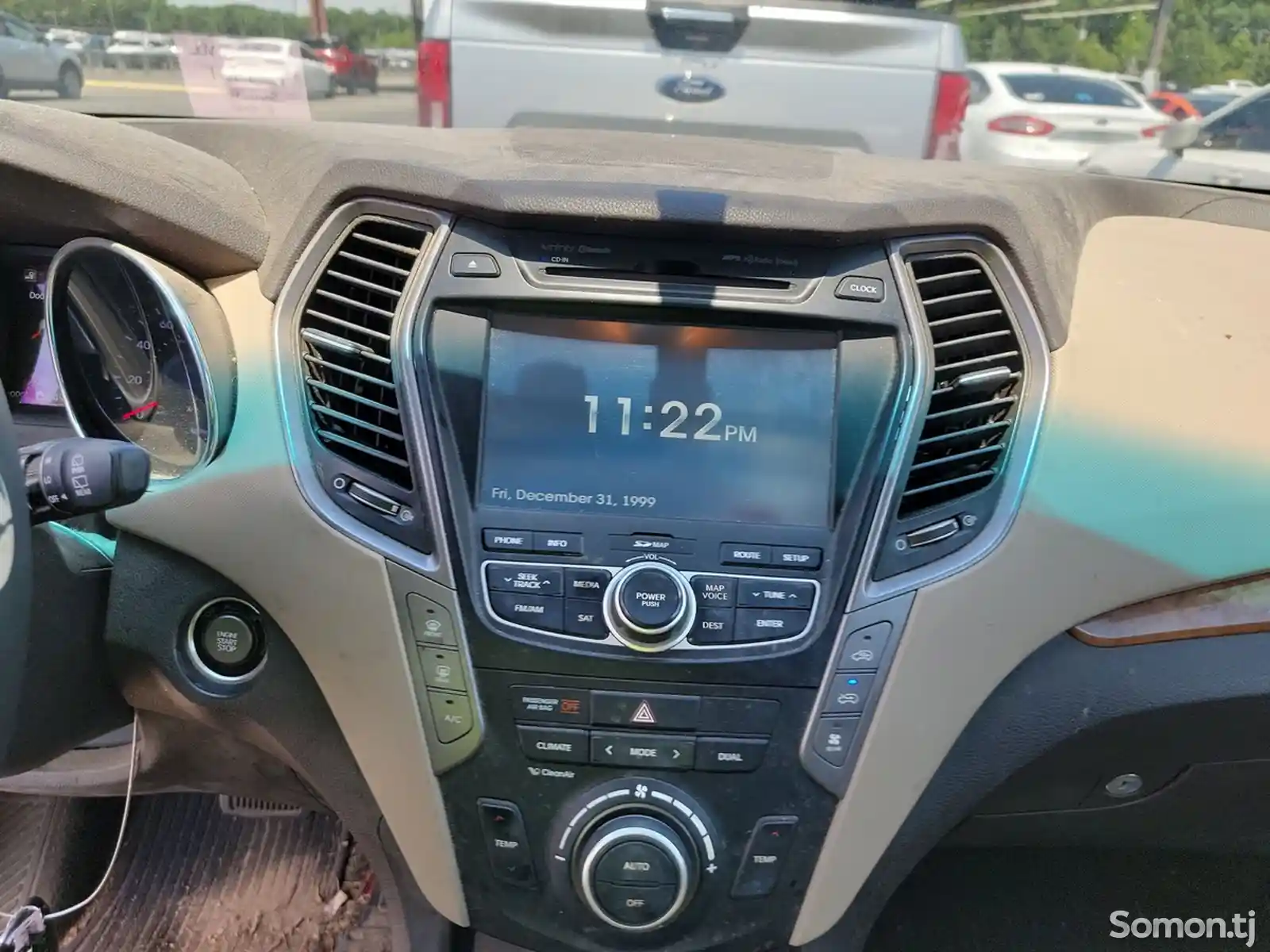 Hyundai Santa Fe, 2015-9