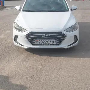 Hyundai Elantra, 2017