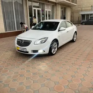 Opel Insignia, 2012