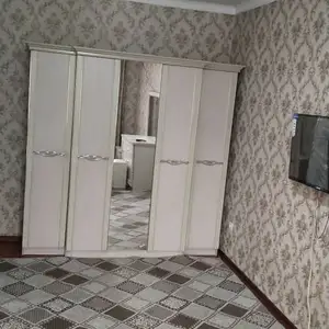 2-комн. квартира, 2 этаж, 54м², ул. Туграл 20