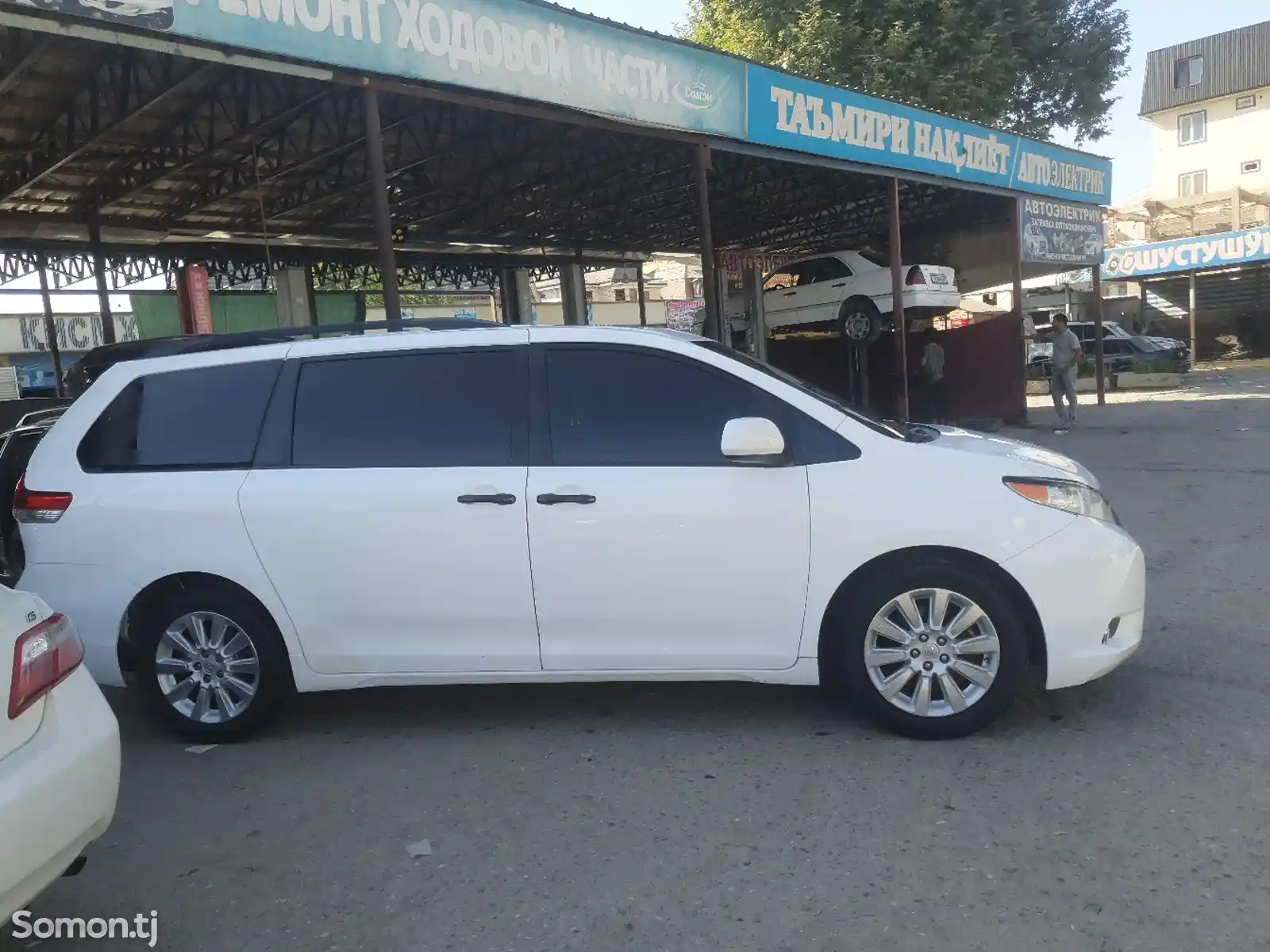 Toyota Sienna, 2014-7