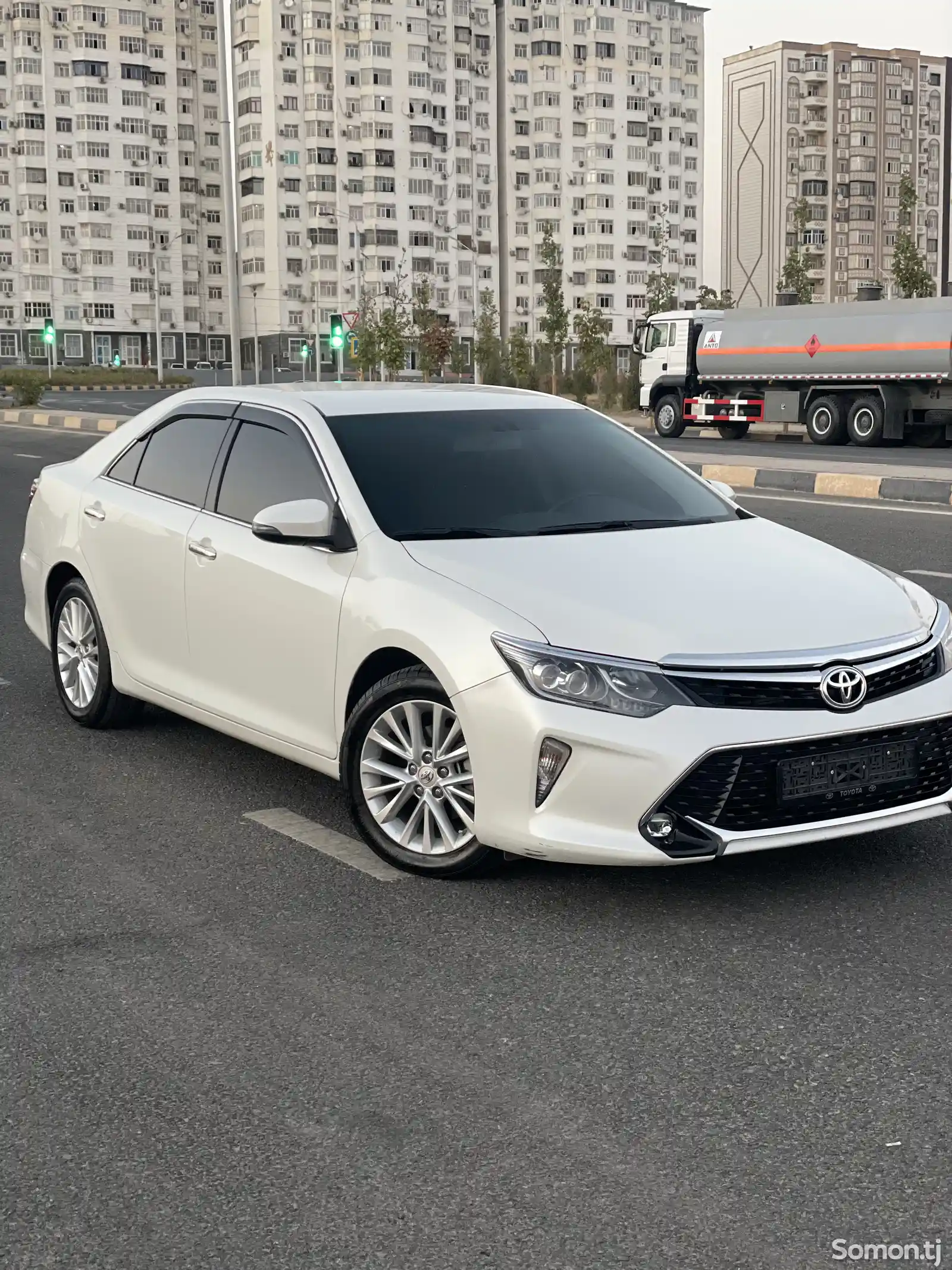 Toyota Camry, 2015-2