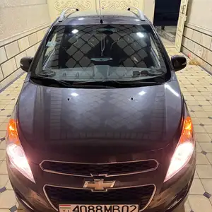 Chevrolet Spark, 2015