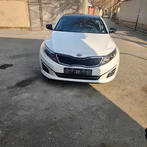 Kia K5, 2015